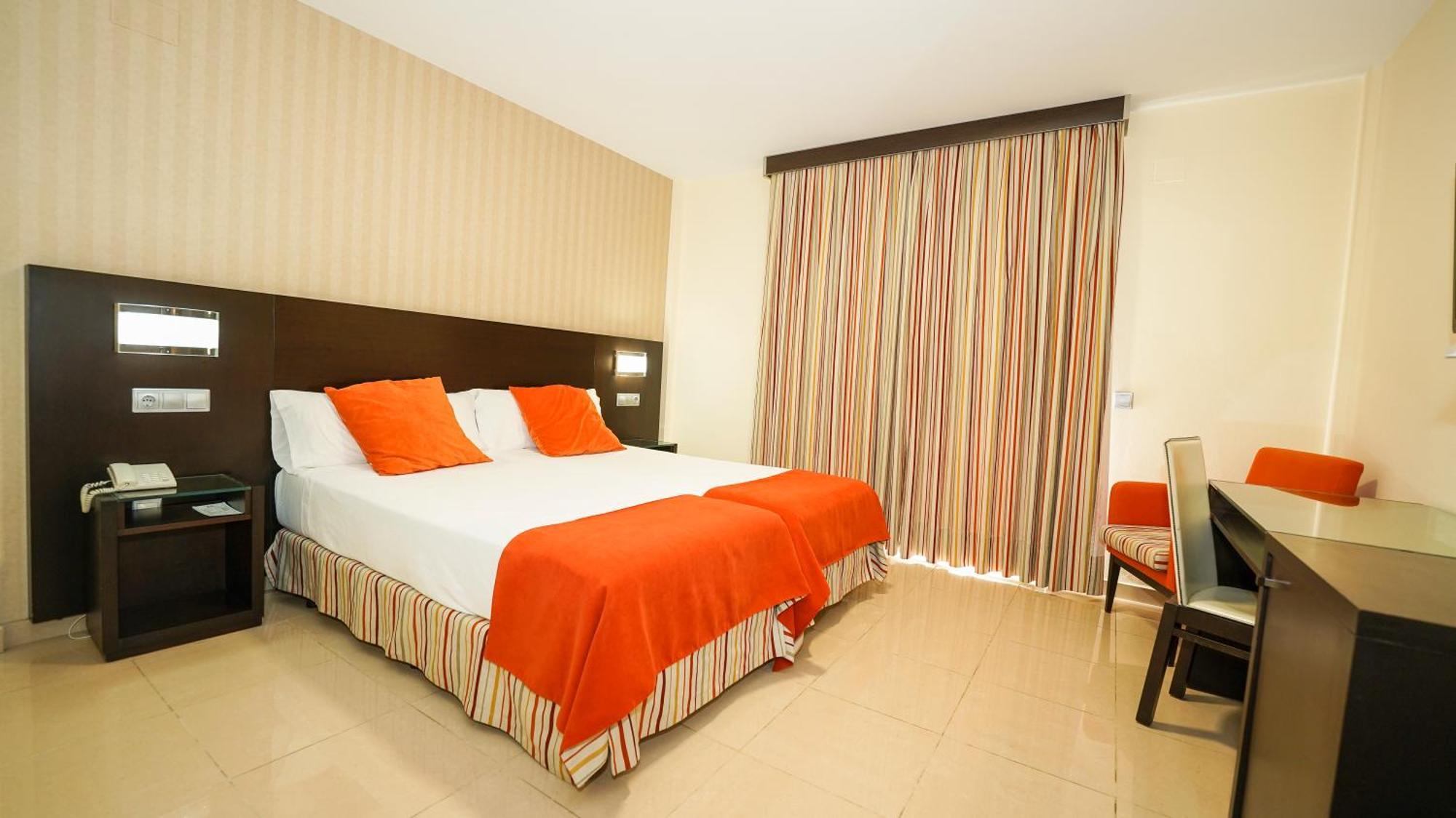 Hotel Pradillo Conil Conil De La Frontera Buitenkant foto